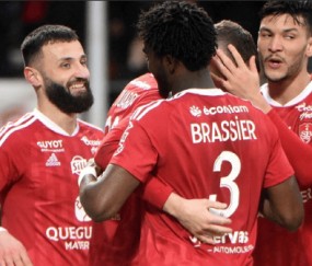 法甲焦点战：布雷斯特VS里昂赛事深度解析与比分前瞻