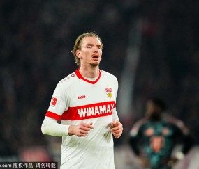 挖空德甲！标王维尔茨领8大球星投奔英超拜仁难守国门